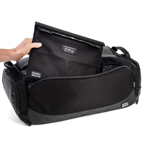 MISSION DARKNESS™ DISCONNECT FARADAY DUFFEL BAG - Schild