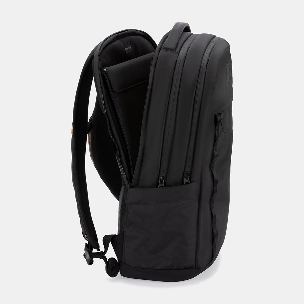SLNT E3 Faraday Backpack - Schild